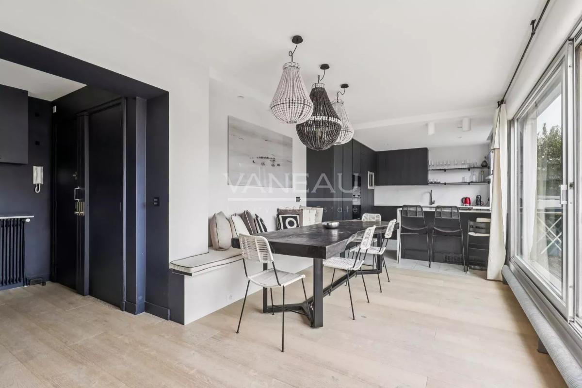 Paris XVII - Parc Monceau - Dernier étage terrasse