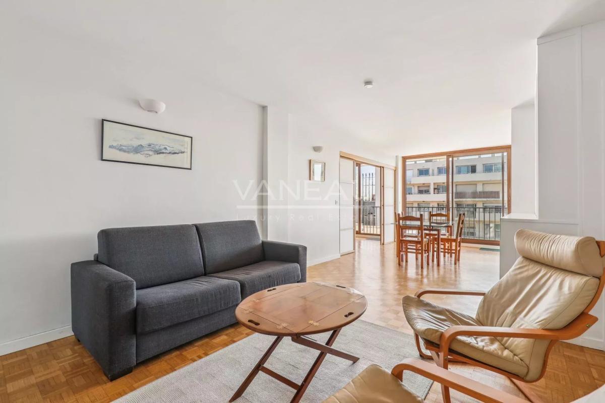 Paris 15ème - 4 pièces étage élevé - Vue dégagée