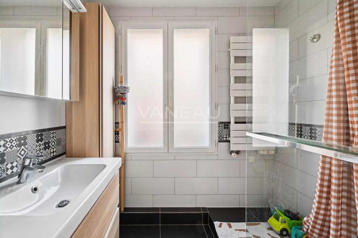 Paris XVe - Convention : Charmant appartement quatre pièces