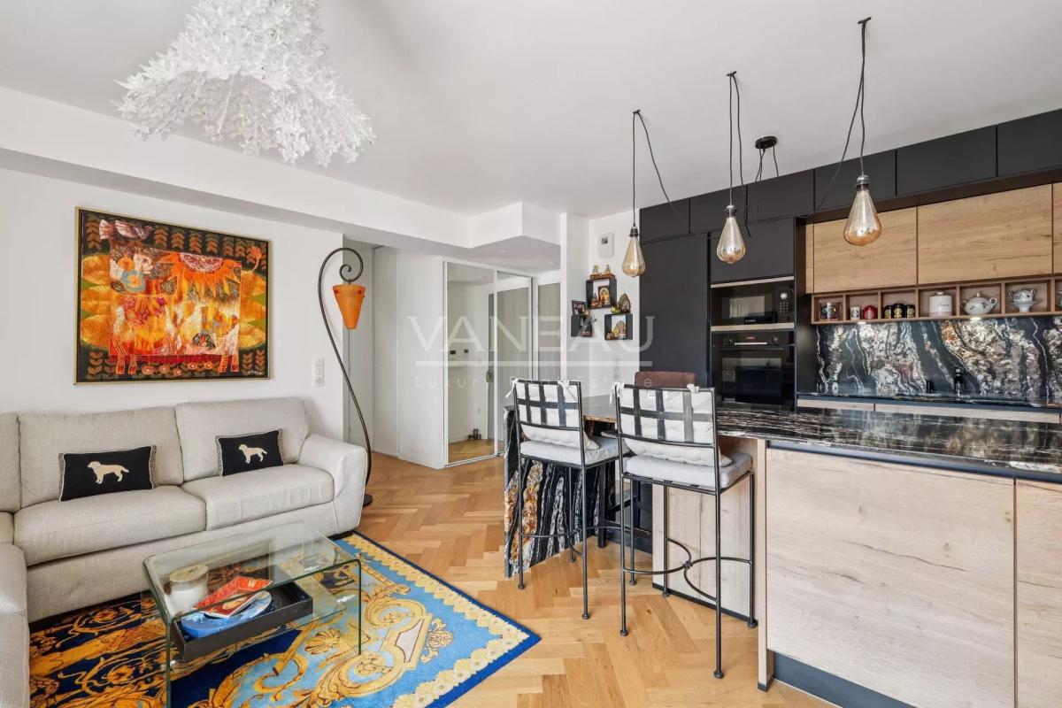 Boulogne Nord - Trois pièces avec balcon terrasse - Résidence 20