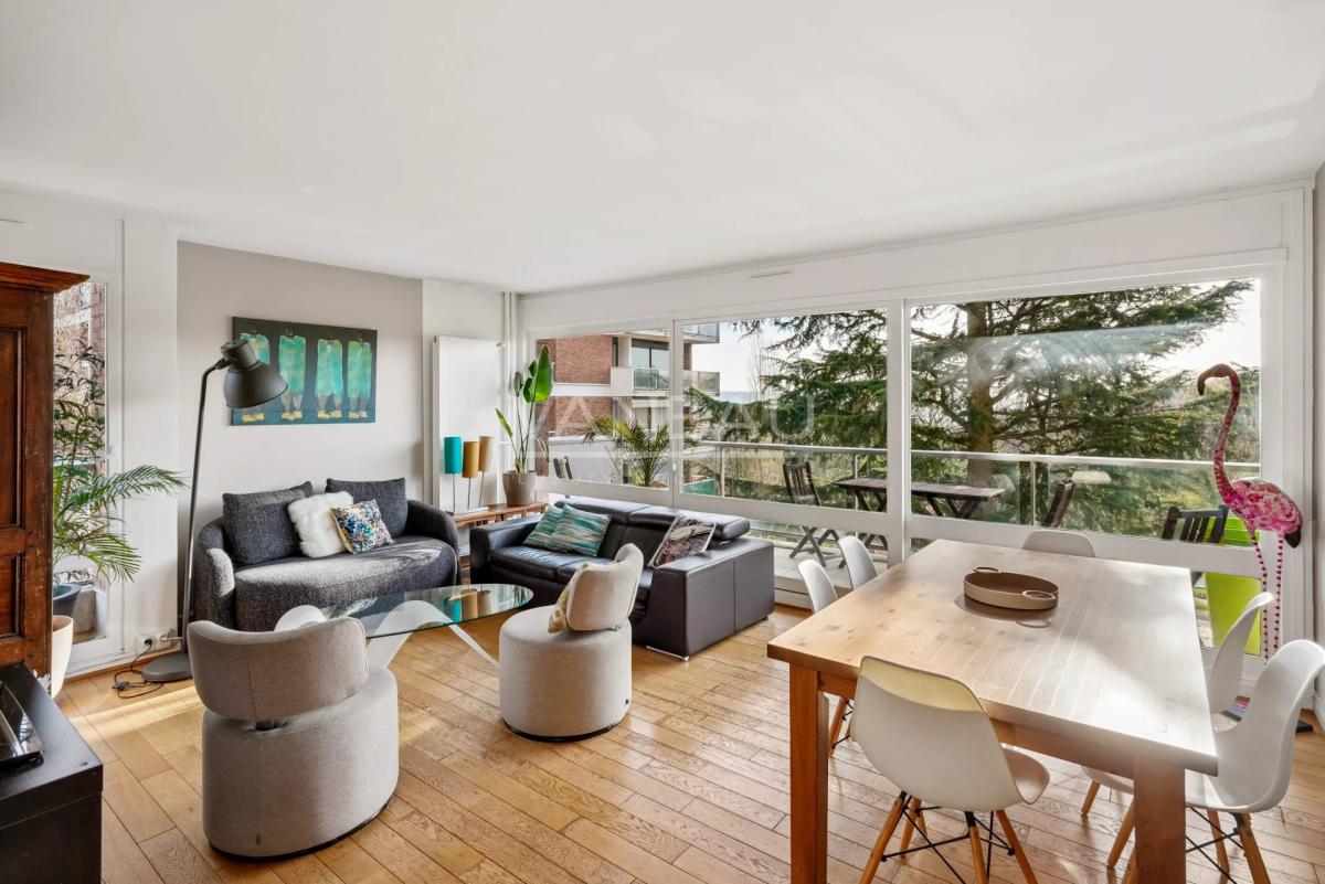 Appartement familial en étage avec terrasse vue dégagée