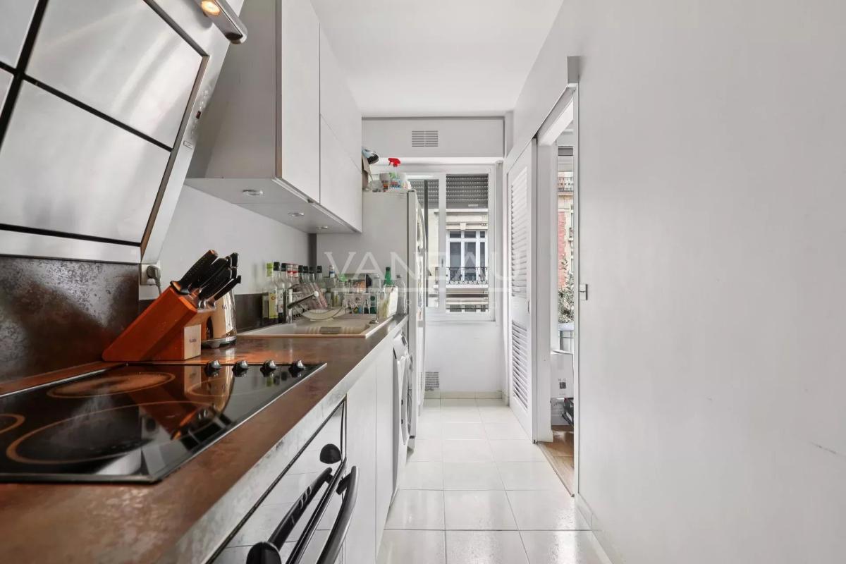 Paris VIII - Pied à Terre - Balcon