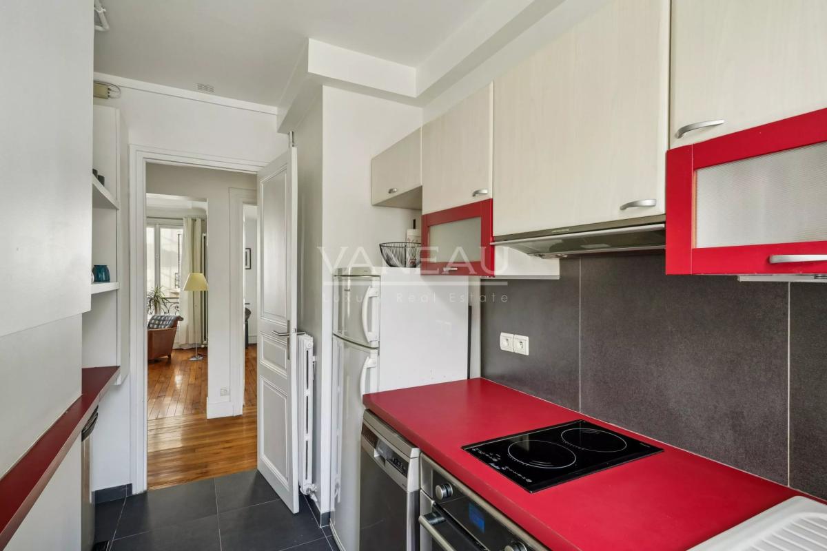 Exclusivité - Paris VIIe - Invalides Tour Maubourg