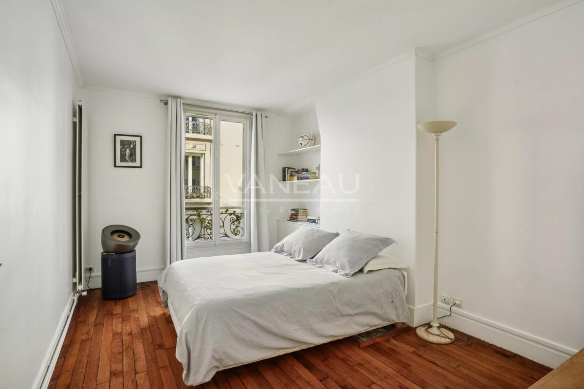 Exclusivité - Paris VIIe - Invalides Tour Maubourg