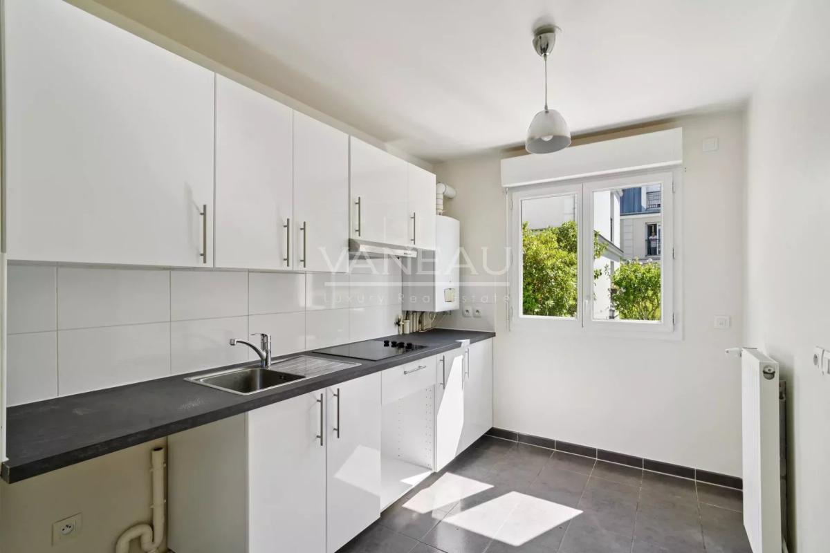 Puteaux - Maison familiale avec jardin - 122 m²