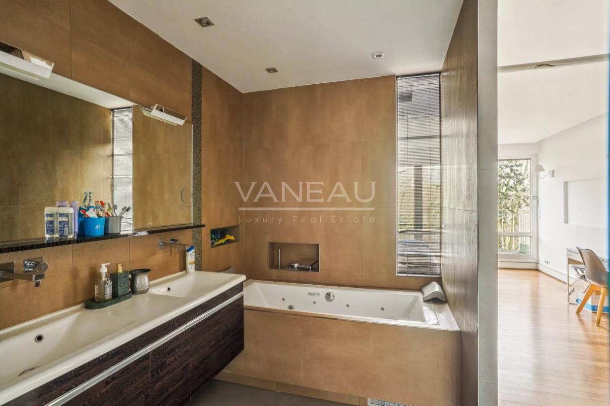 SAUSSAYE/VICTOR HUGO - Appartement familial et ensoleillé avec b