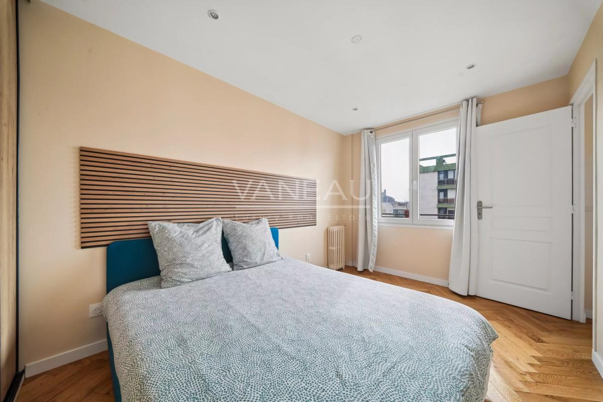 Boulogne - En parfait état - En étage avec ascenseur