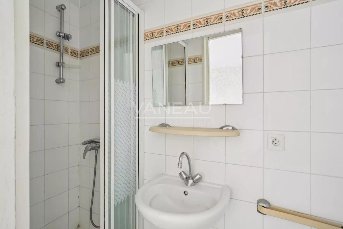 Paris 7ème - Gros Cailloux - 2 Pièces - Calme et lumineux