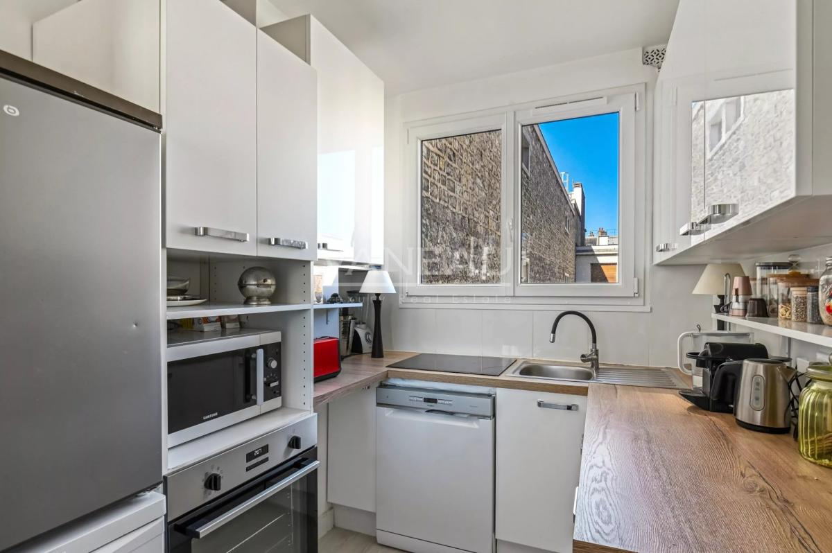 PARIS XVI  - Etage  éleve vue panoramique