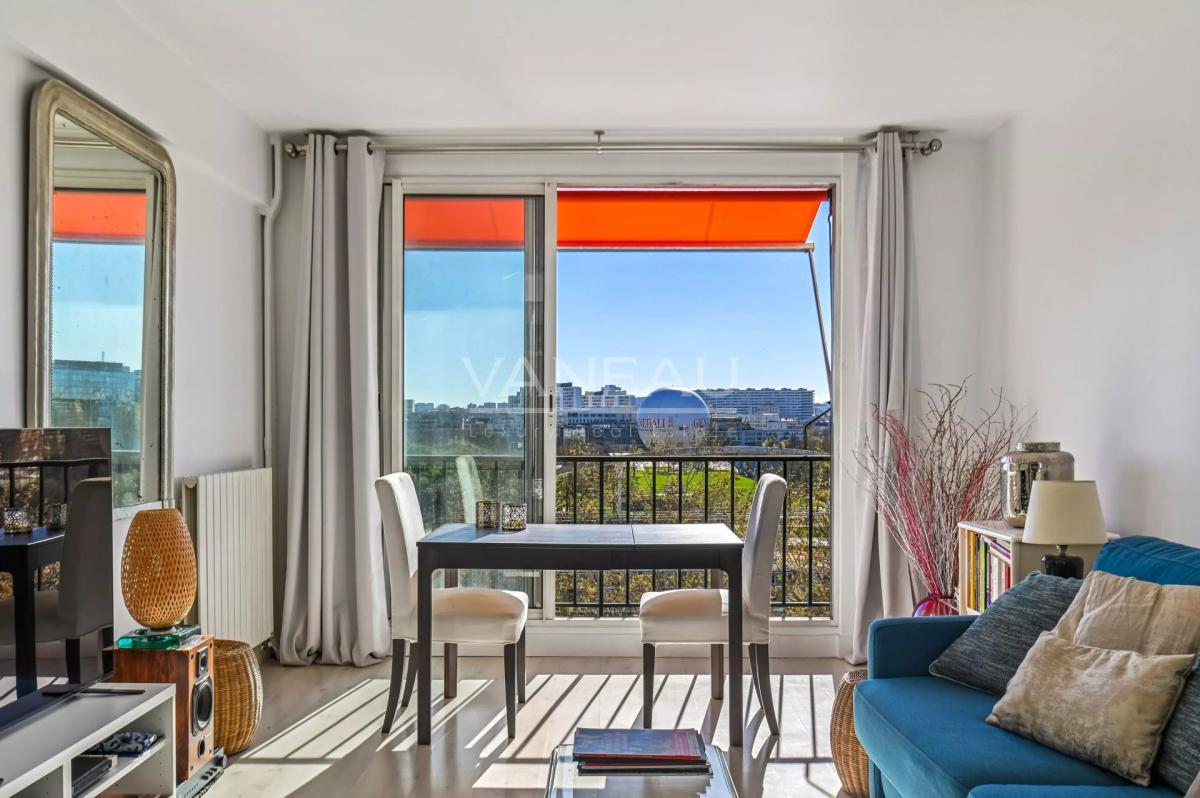 PARIS XVI  - Etage  éleve vue panoramique