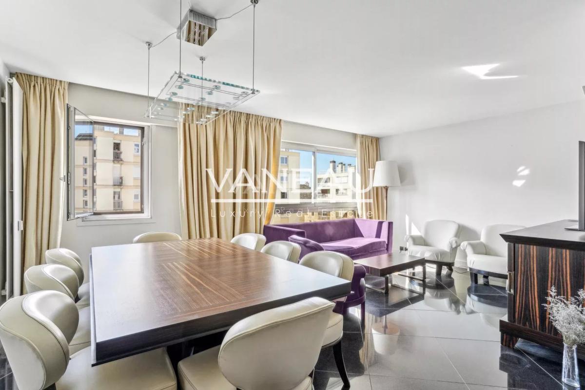 Paris XIXe - JOURDAIN - AMERIQUE - Appartement Familial en étage