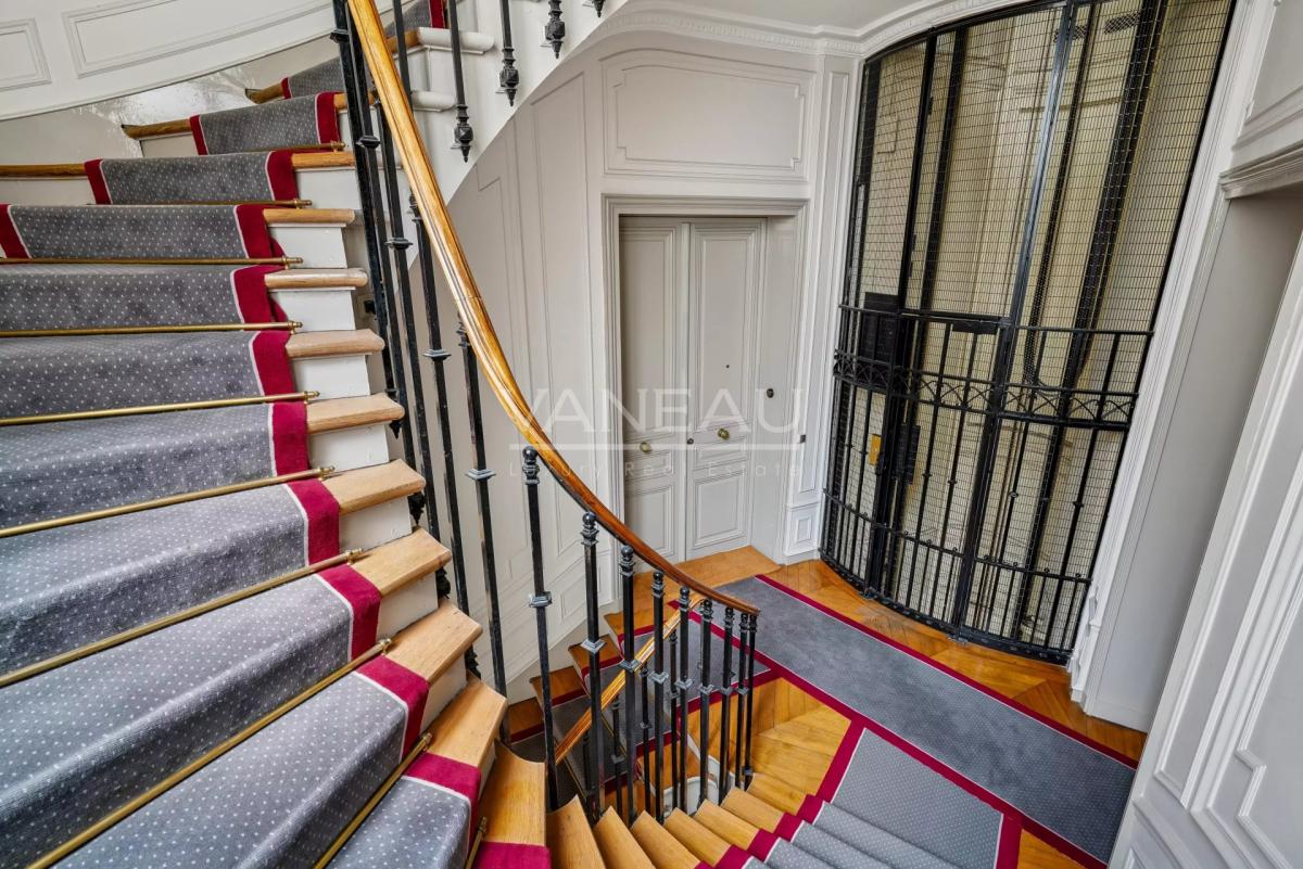 Paris XVIe - Place Mexico - Appartement familial