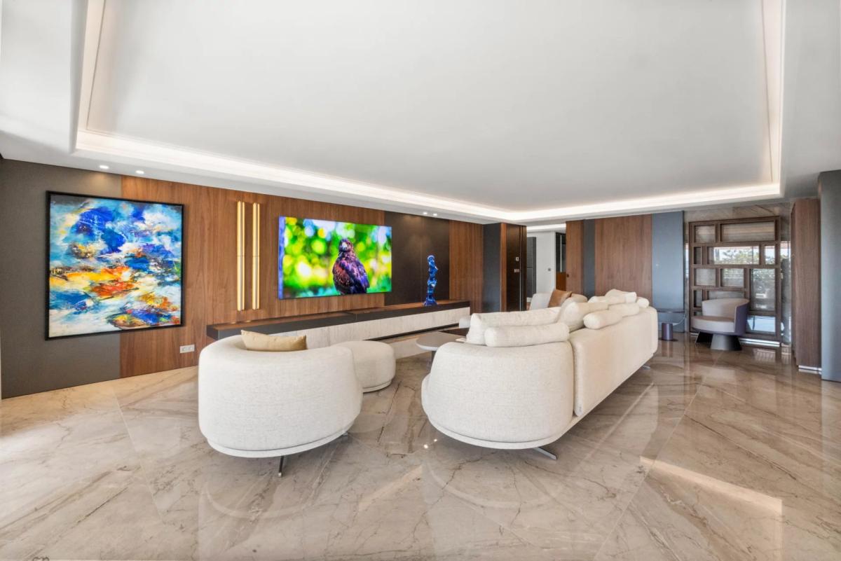 Cannes Croisette Appartement 6 pièces vue mer à vendre