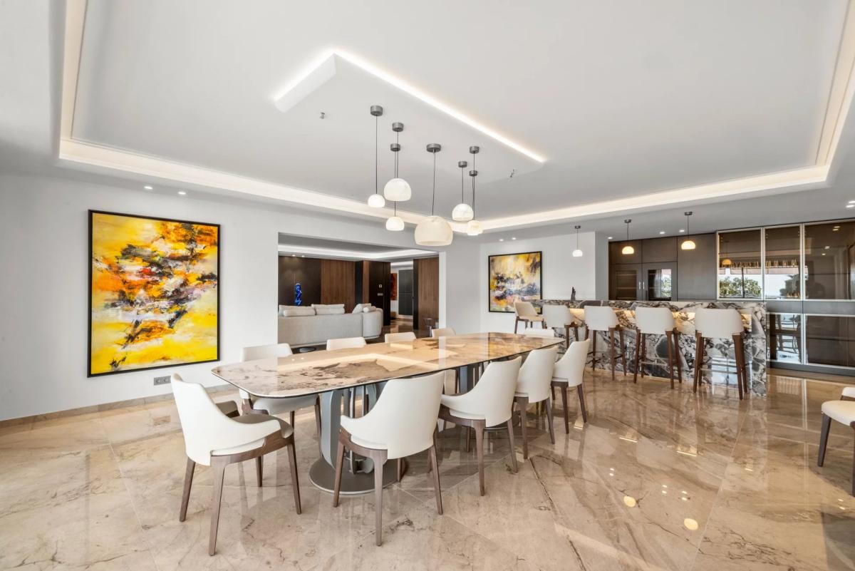 Cannes Croisette Appartement 6 pièces vue mer à vendre