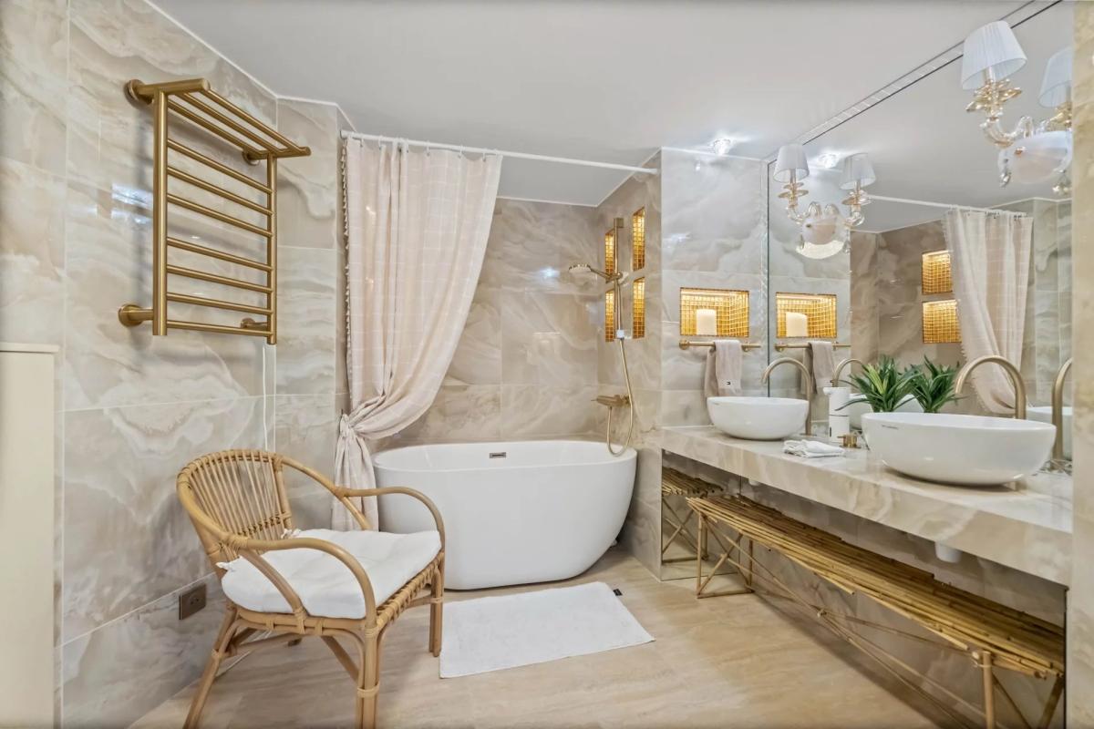 Cannes Centre Appartement 3P rénové à vendre