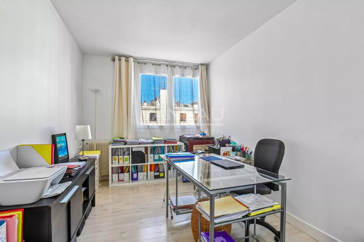 PARIS XVI  - Etage  éleve vue panoramique