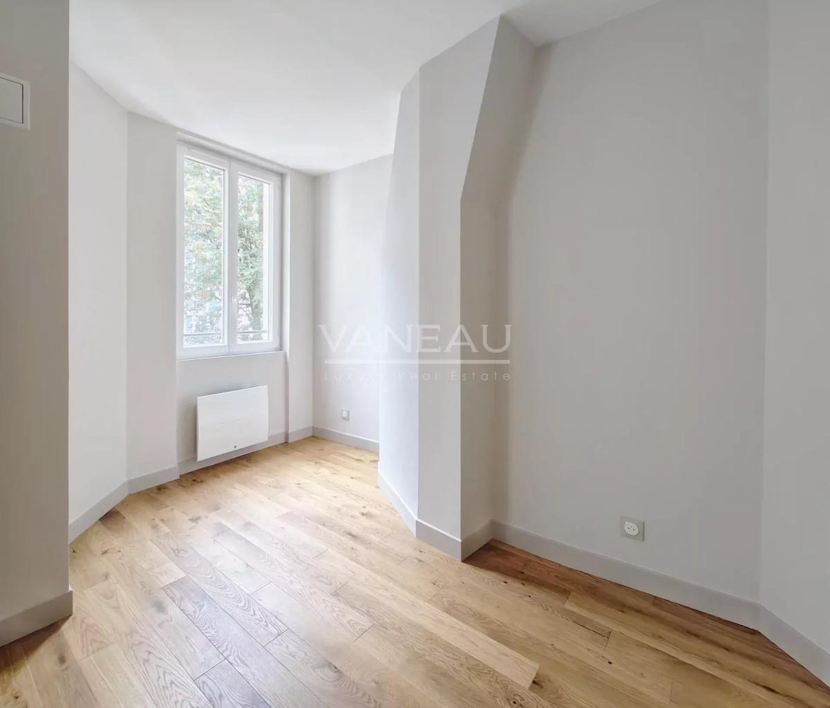 Paris XIVe - Rue des Plantes - 3 pièces Rénové DPE C