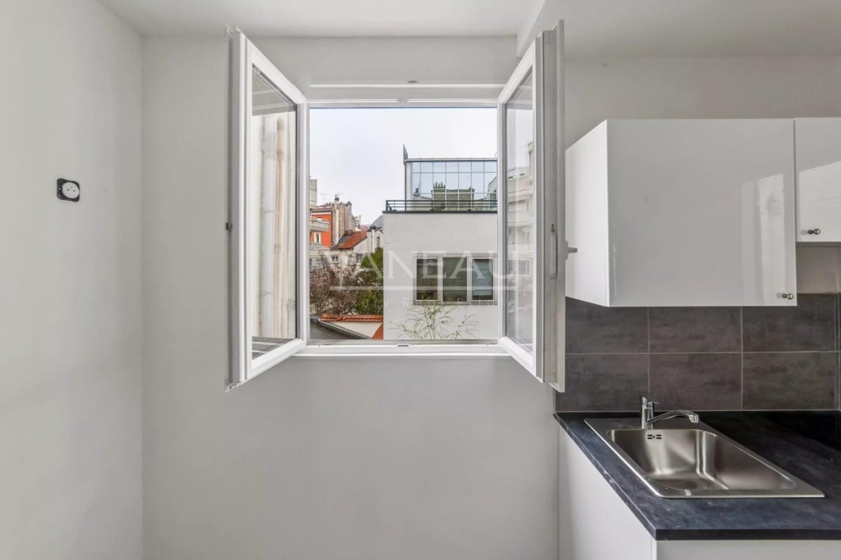 Boulogne Reine/Victor-Hugo charmant 2 pièces refait à neuf