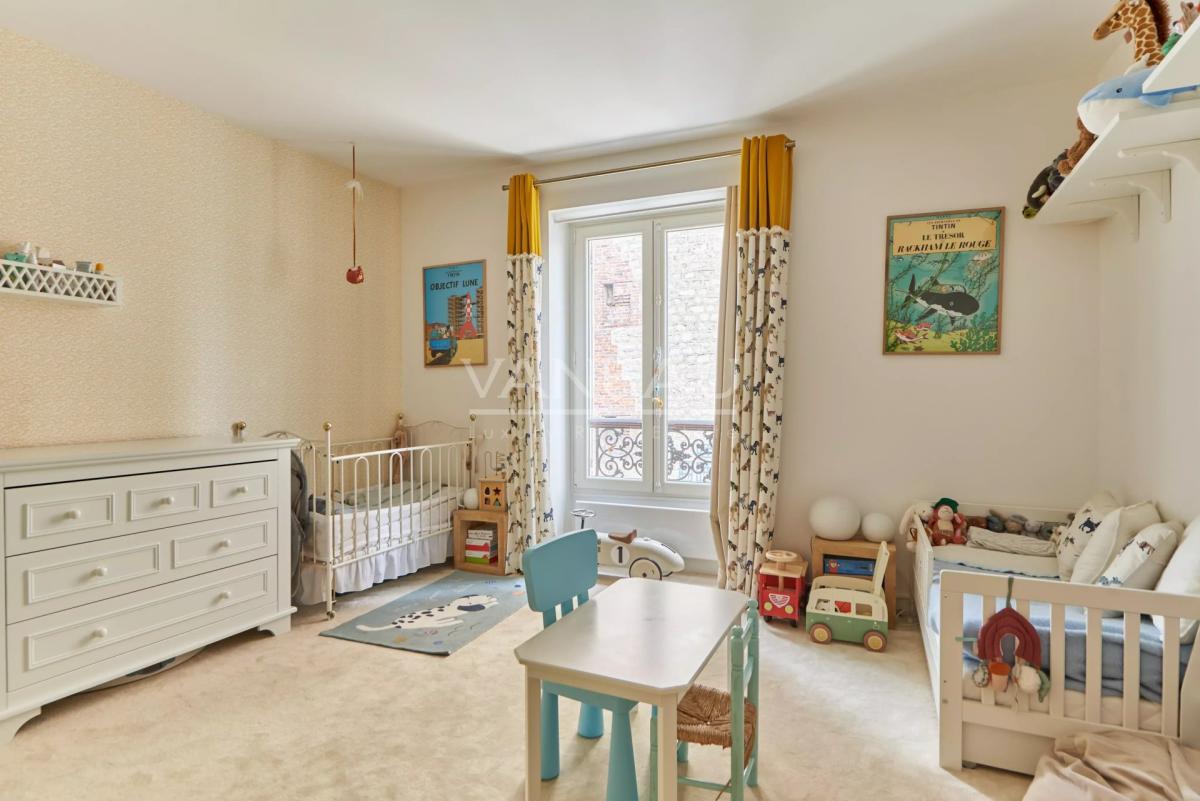 Paris XVIème - Appartement ancien rénové -