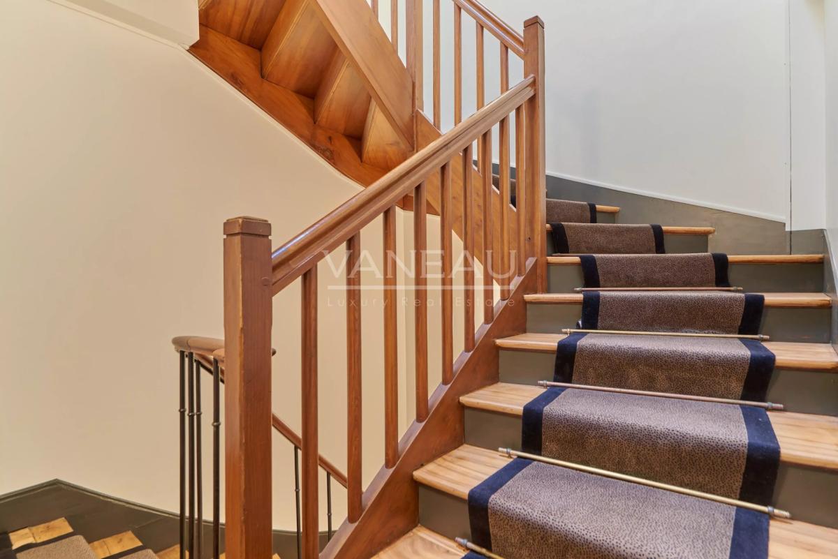 Paris XVIème - Appartement ancien rénové -