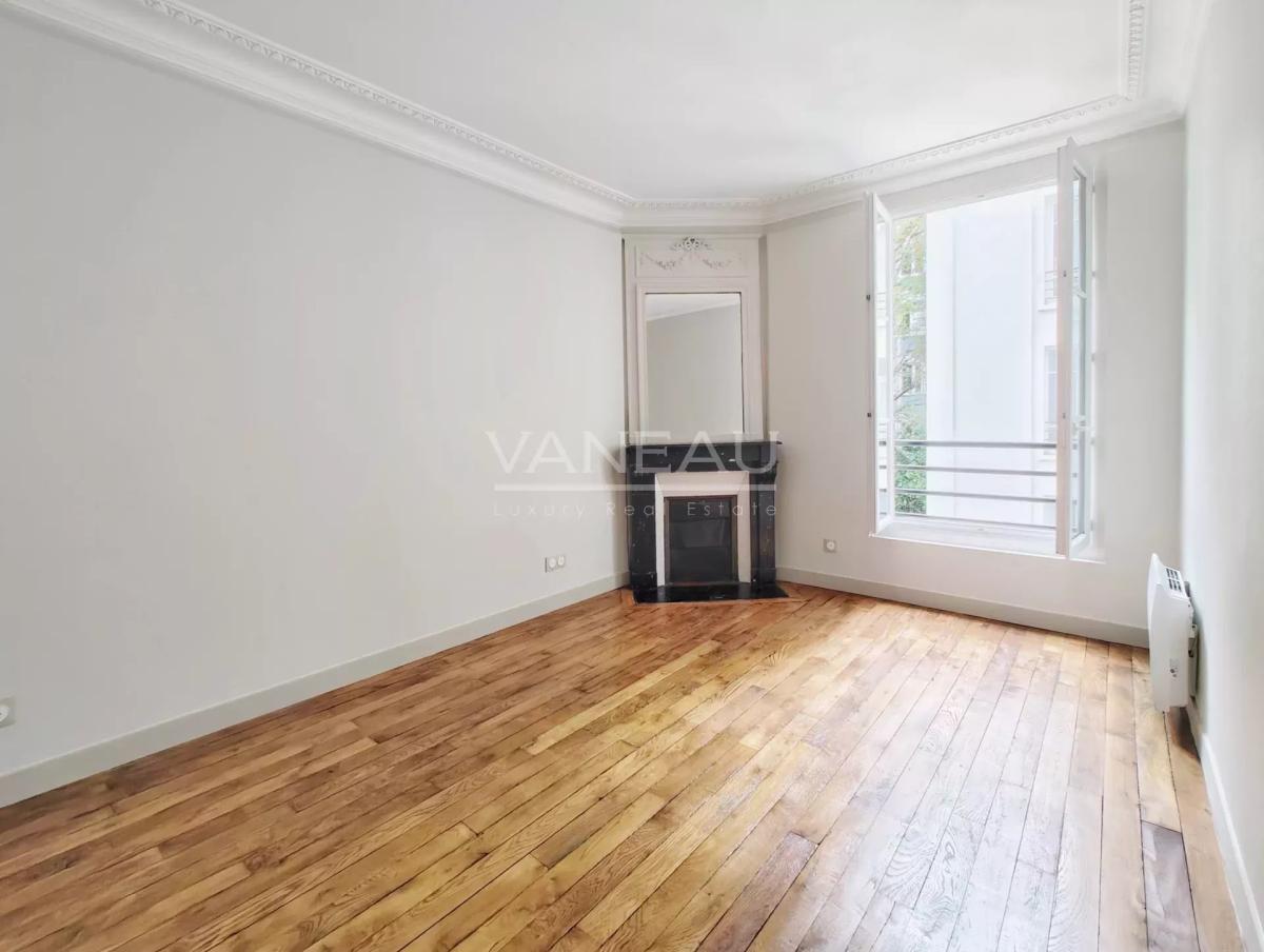 Paris XIVe - Rue des Plantes - 3 pièces Rénové DPE C