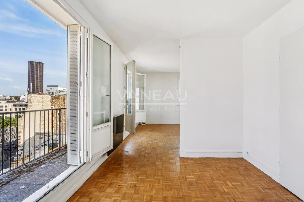 Paris XVe - Sèvres Lecourbe : Appartement dernier étage avec vue