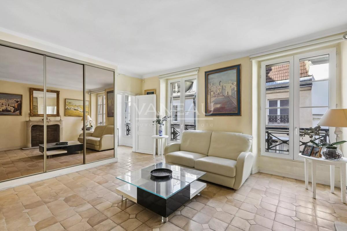 PARIS VIIe - quartier des antiquaires - 2 chambres