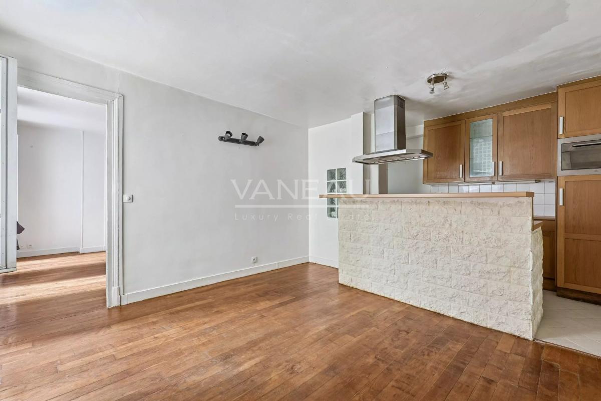 Paris 7 - deux pièces