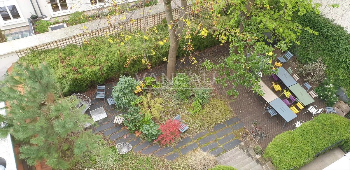 Familial et Réception - Vue Jardin - Standing -