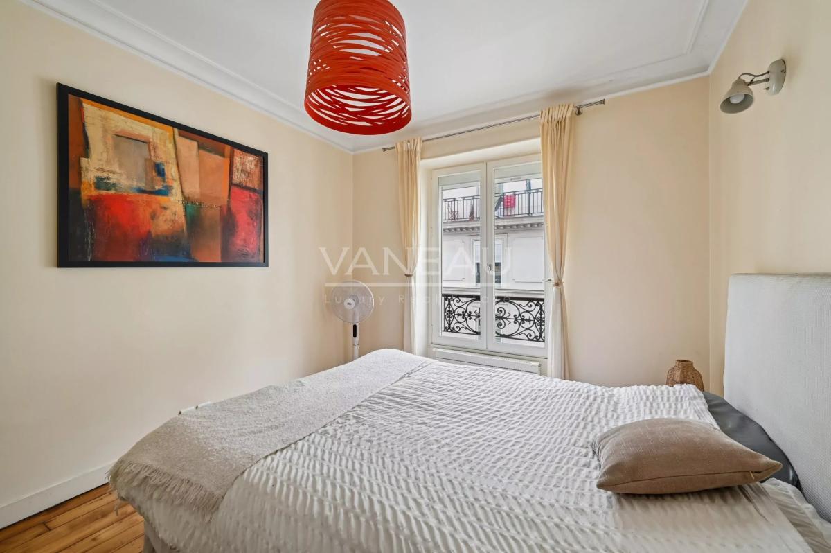 PARIS XVe - Pasteur/Montparnasse - Appartement familial en étage