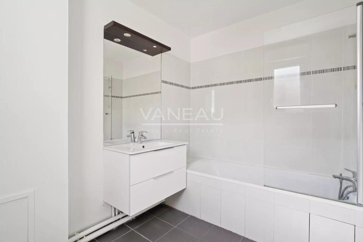 Puteaux - Maison familiale avec jardin - 122 m²