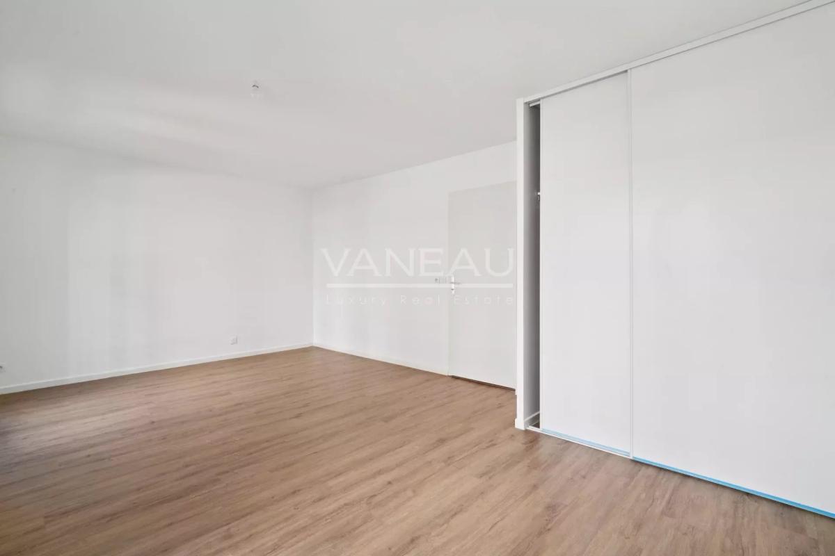 Puteaux - Maison familiale avec jardin - 122 m²