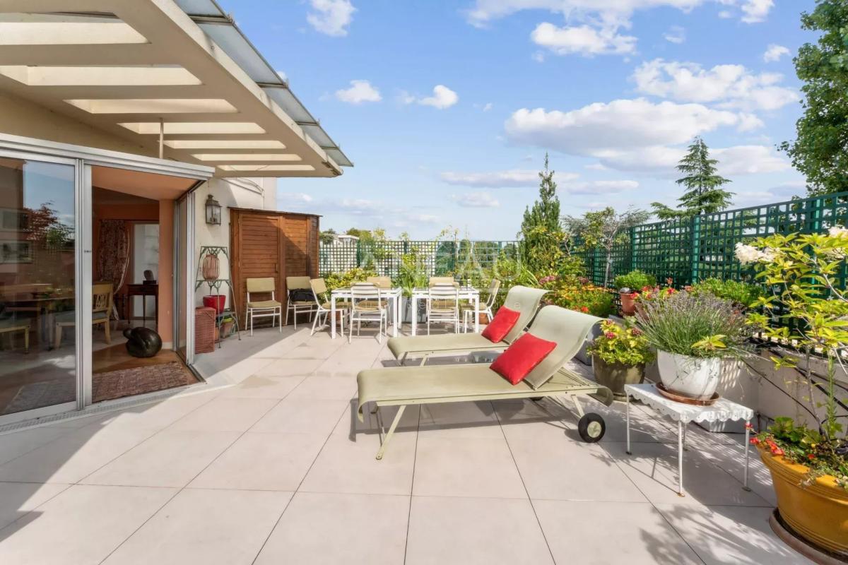 Neuilly 92200 - Terrasse de plain-pied - Vue panoramique