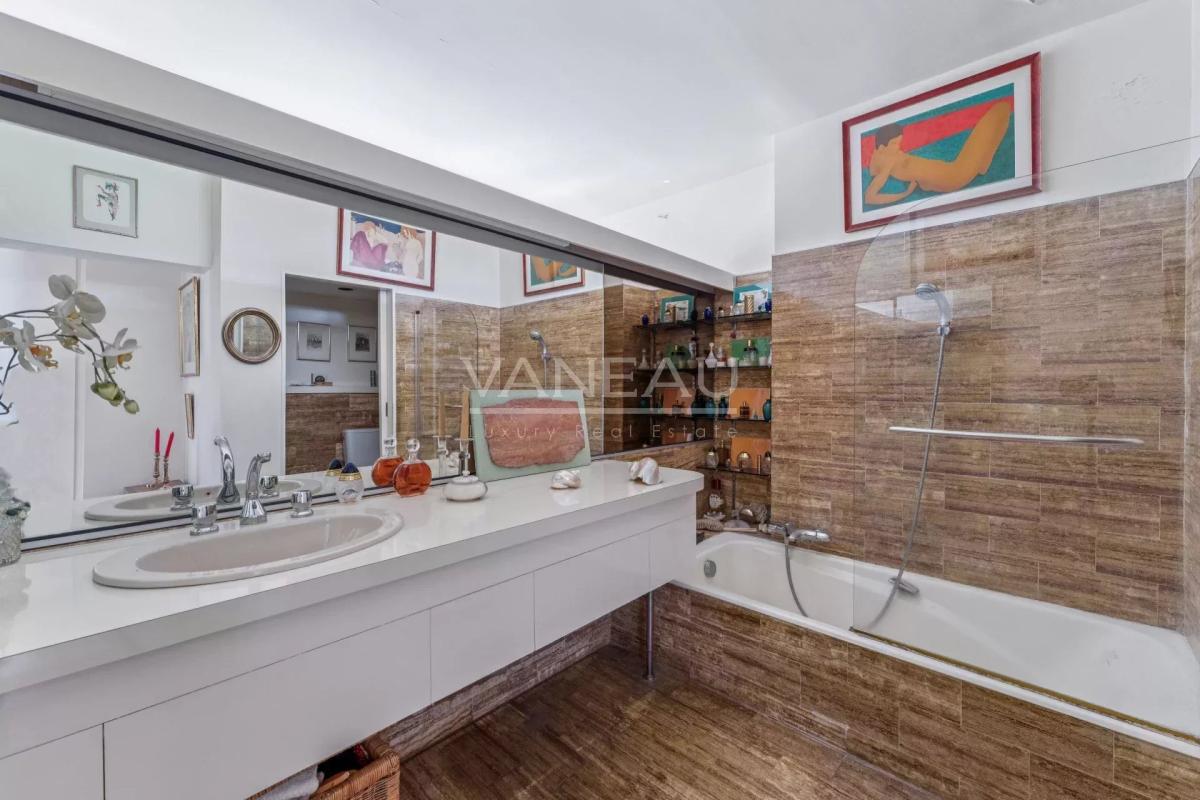 Neuilly 92200 - Terrasse de plain-pied - Vue panoramique