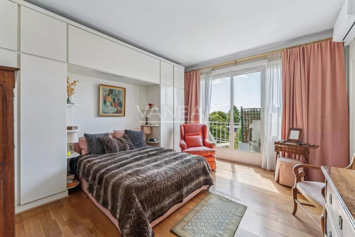 Neuilly 92200 - Terrasse de plain-pied - Vue panoramique