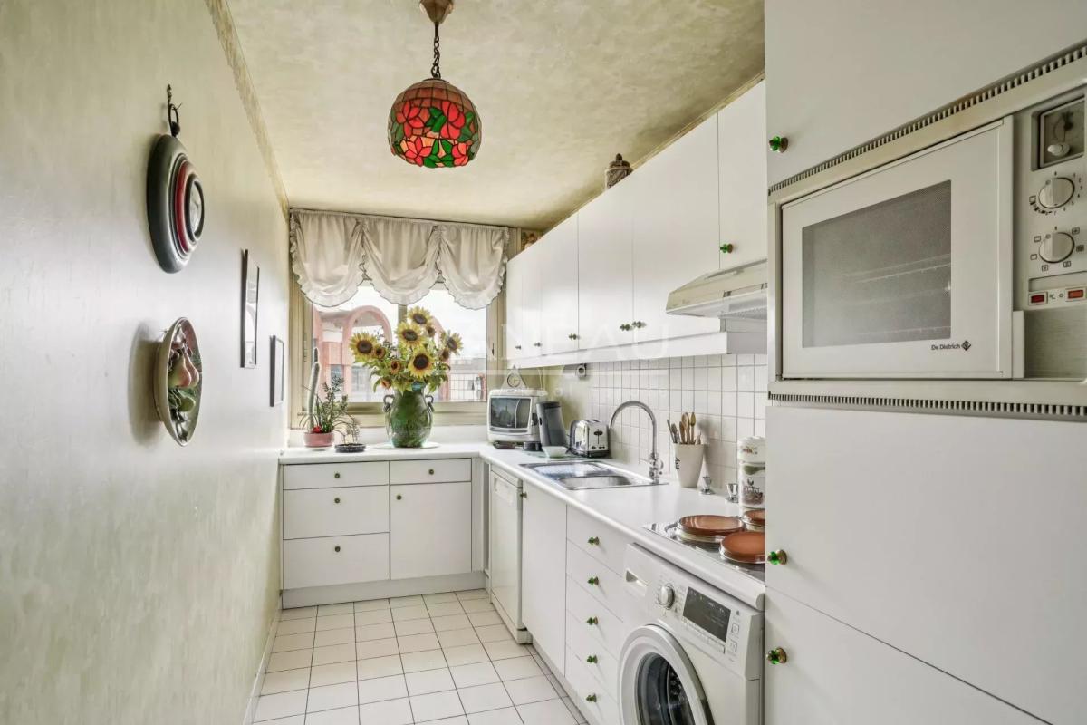 Levallois-Perret - Hespéride - Dernier étage avec terrasses