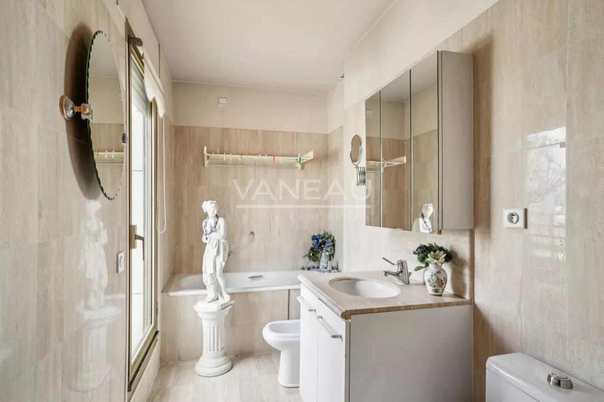 Levallois-Perret - Hespéride - Dernier étage avec terrasses