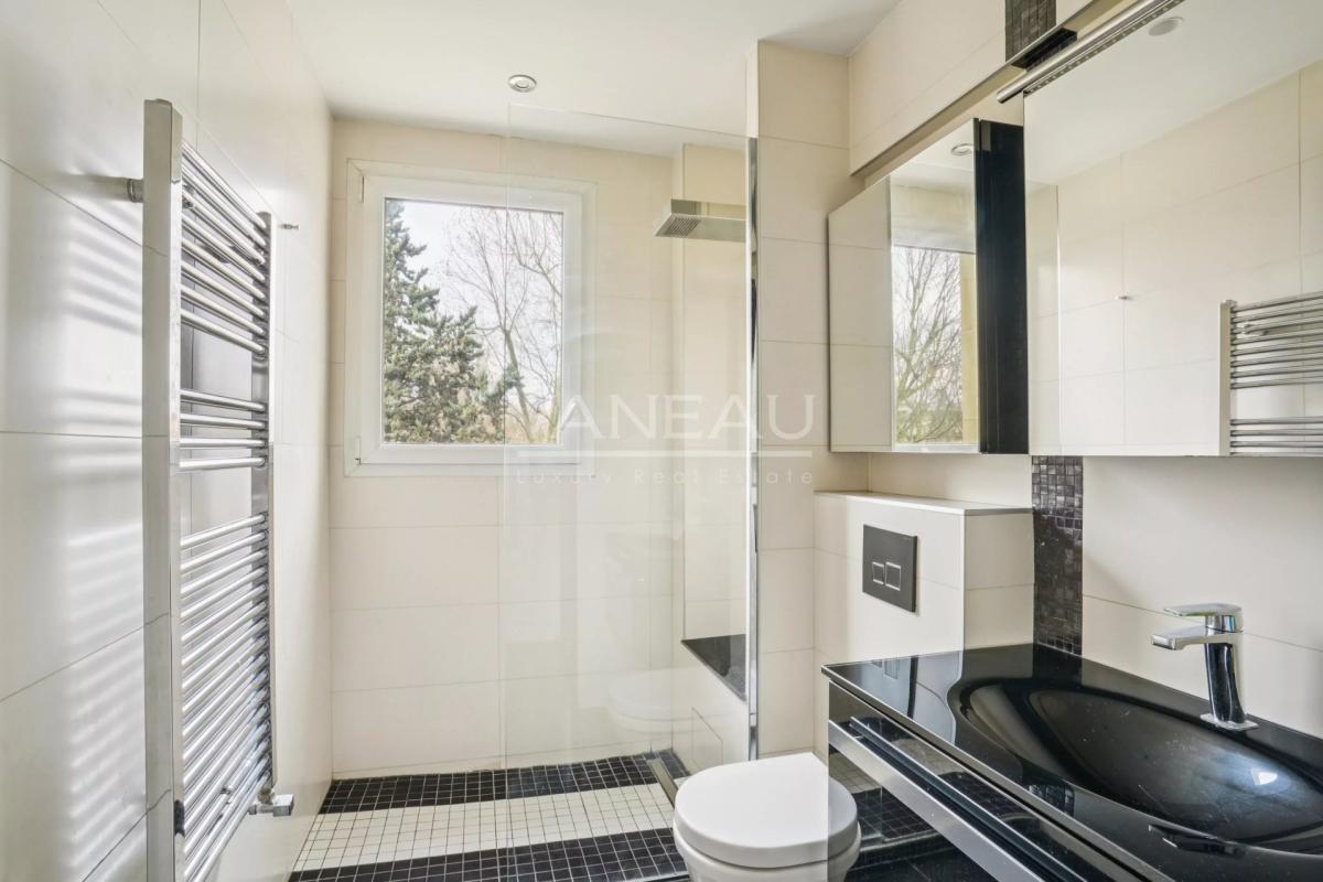 SAUSSAYE/VICTOR HUGO - Appartement familial et ensoleillé avec b