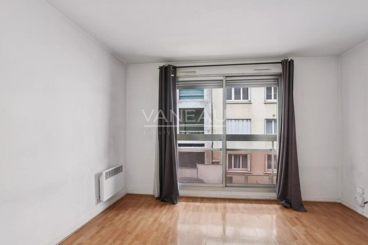 Boulogne - Studio avec balconnet - DPE D