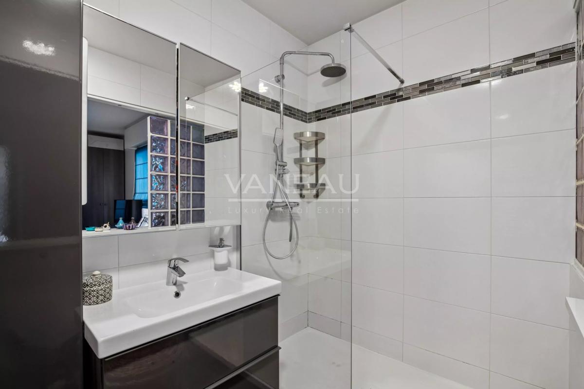 Boulogne - Terrasse au calme, sans vis à vis exposée sud