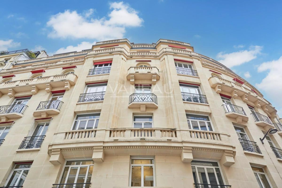 PARIS VIII - Champs Elysées - Parfait état