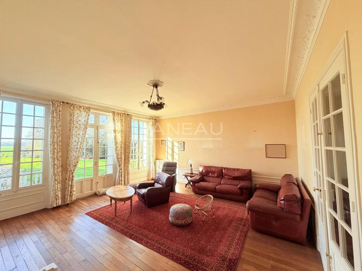 Corps de ferme historique - La Chapelle-Gauthier (Seine-et-Marne