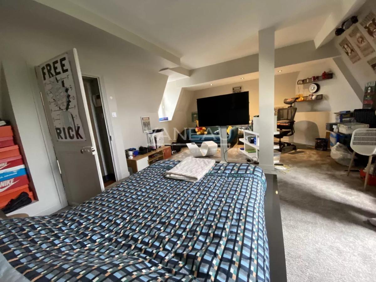 Somptueux Manoir rénové au coeur d' Angers avec piscine