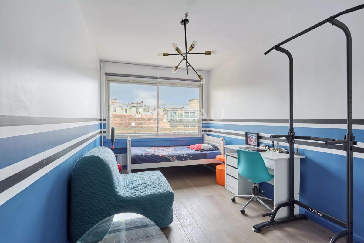 Boulogne - Appartement familial avec balcon et parking