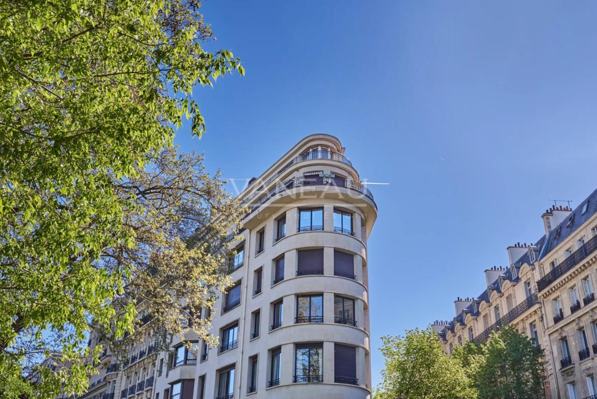 Paris XVIème - Foch - Familial et réception - Vue Panoramique.