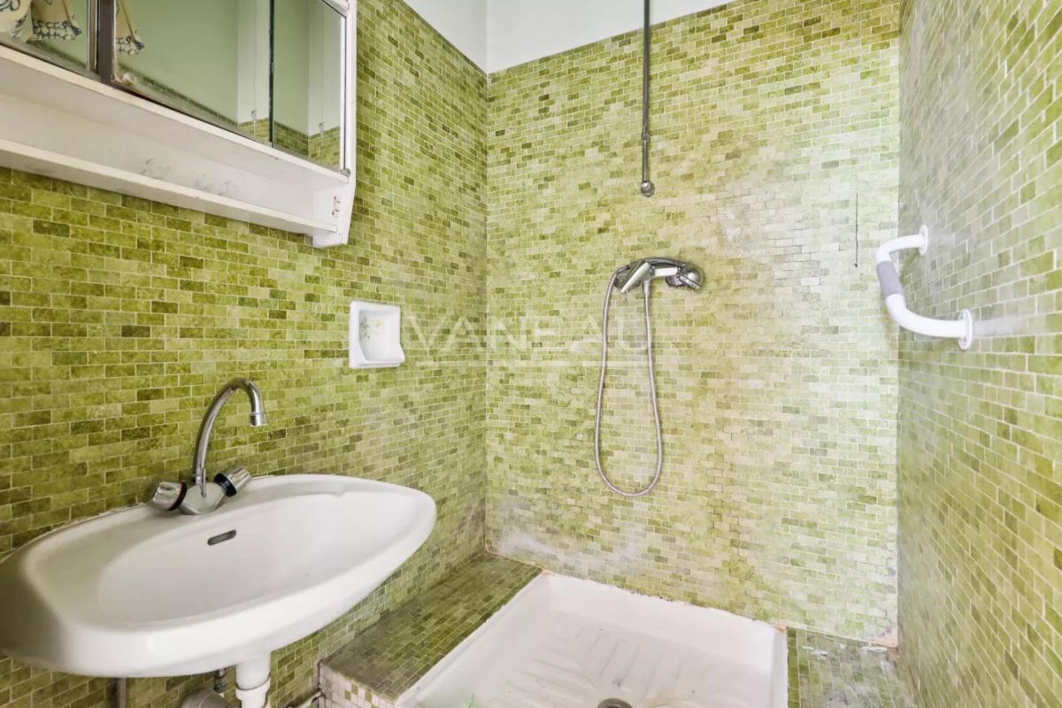 Paris IVe - Vieille du Temple - Trois pièces ensoleillé ascenseu