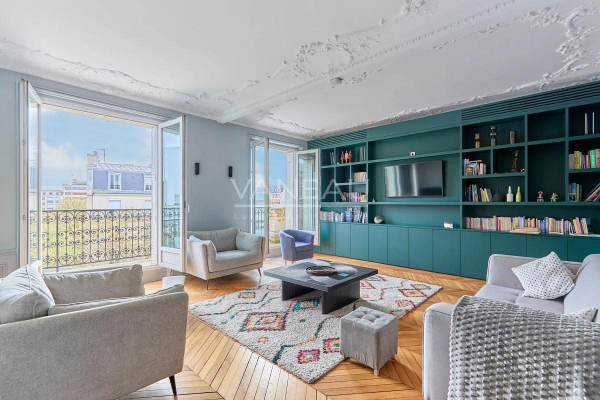 Paris XIVe - Petit Montrouge - Appartement familial de 168 m² - 3/4 Chambres - Accès jardin privatif de 650 m²