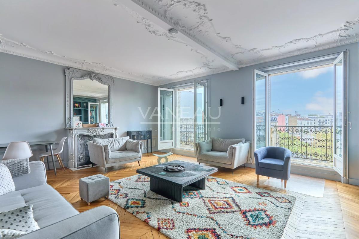 Paris XIVe - Petit Montrouge - Appartement familial de 168 m² - 3/4 Chambres - Accès jardin privatif de 650 m²