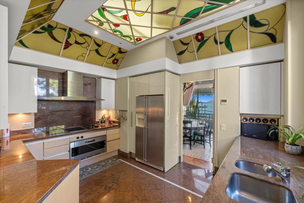 Cap D'Antibes, Chateau de la Vigie à Vendre