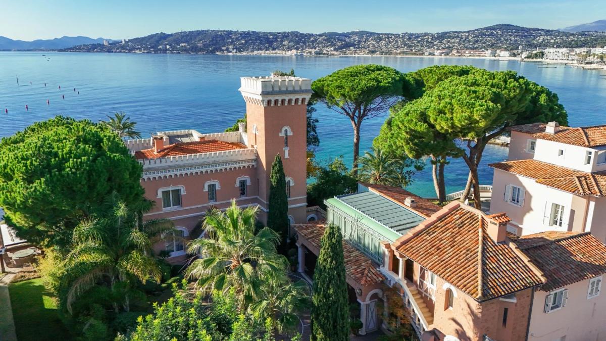 Cap D'Antibes, Chateau de la Vigie à Vendre